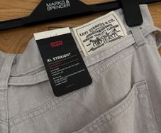 Levis lightweight denim jeans