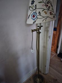 Floor lamp