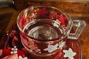Beautiful ruby glass iced tea set