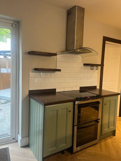 Kitchen units