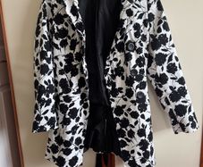 Trench coat, size 10