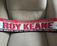 Rare Roy Keane Scarf From His Manchester United Days