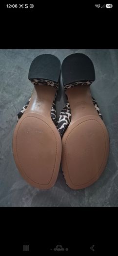 womens sandals