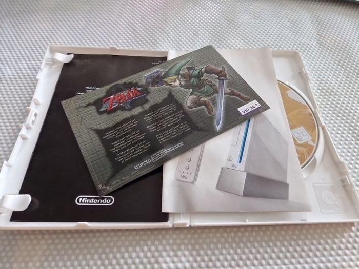 The Legend of Zelda Twilight Princess Nintendo Wii Games Original