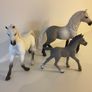 Schleich Horse Pony foal family x 3 figures Image 2