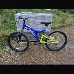 Kids mountain Bike (11-14 approx age for using)