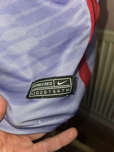 Barcelona 2021/22 Away Jersey - Medium size