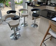 4 Kitchen Counter Stools