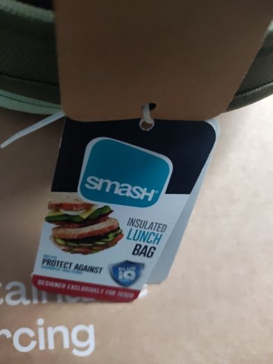 BNWT Smash Insulated Lunch Bag