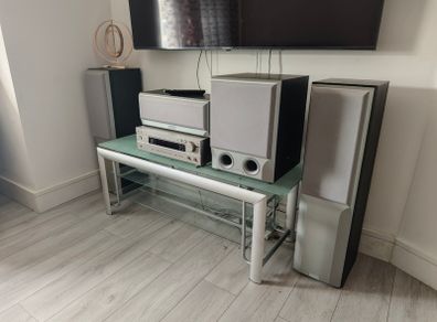 Heybrook home cinema speaker set