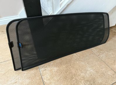 Custom fit rear window shades for Golf mk7