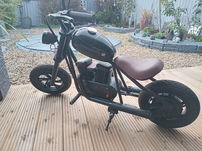 Hyper GOGO Challenger 12 Motorbike