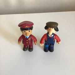 2 Postman pat 4 inch figures