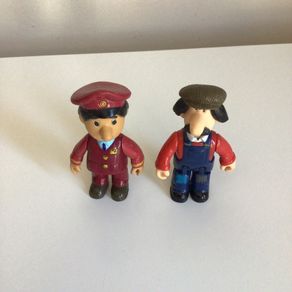 2 Postman pat 4 inch figures