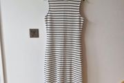 Knitted sleeveless dress