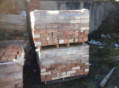 Reclaimed red brick