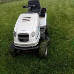 ride on lawn mower