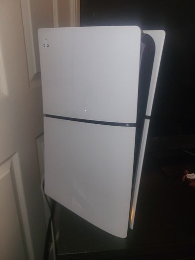 pS5 Slim