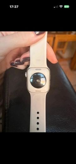 apple watch SE2 excellent condition, barely used, 96% battery health