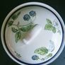 Wedgwood "Bramble" Casserole Dish Image 4