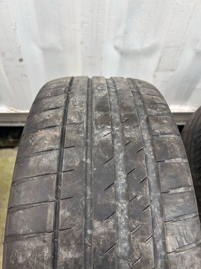Genuine BMW Style 664M 19" Alloy Wheels.