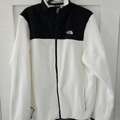 Mens The North Face Fleece Jacket
