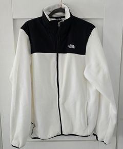 Mens The North Face Fleece Jacket