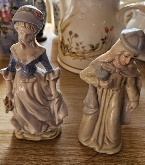 Range of Collectable Ornaments Mixed Lot