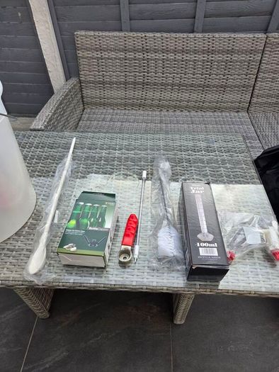 Complete Home Brewing Starter Kit + Bottles (Glass & Plastic)