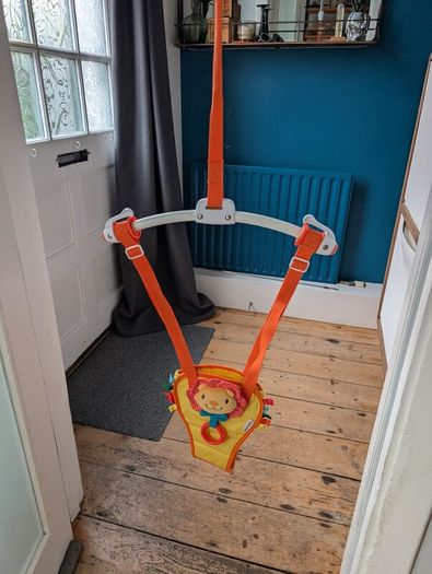 munchkin door bouncer