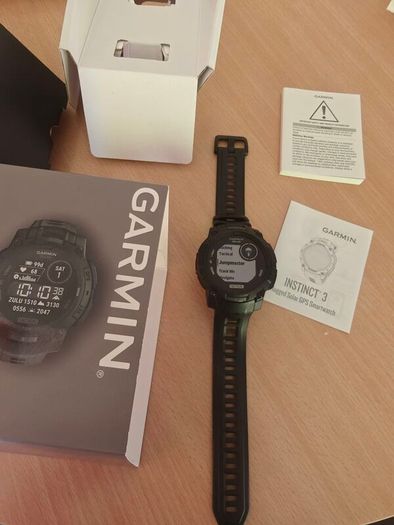 Garmin Instinct 3 Solar Tactical Edition 45mm black model.