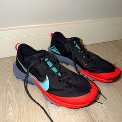 New Nike Air Zoom Terra Kiger Trail Shoes - size UK 10