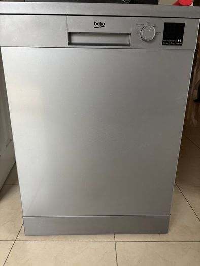 Beko Dishwasher