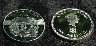 2000 Uganda Wildlife Protection Drinking Zebras 2000 Shillings Silver Coin