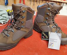 Brand new Haix military boots,fully waterproof and breathable