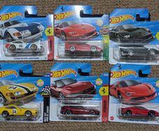 Hot Wheels Ferrari x 6