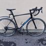 Giant Defy ALUXX Road Bike Image 2