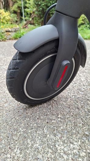 Xiaomi Electric Scooter 4 - Fully Working w/ Charger