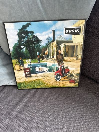 Oasis Be here now