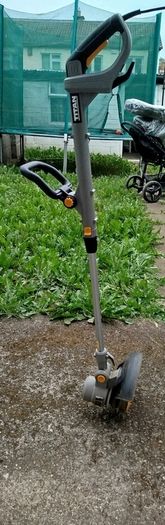 Titan corded grass trimmer 600W