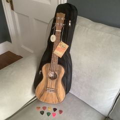 Korala Concert size Travel Ukulele