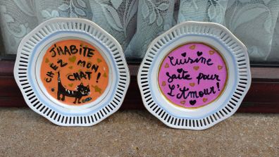 2 Fancy Painted Side Plates (used).