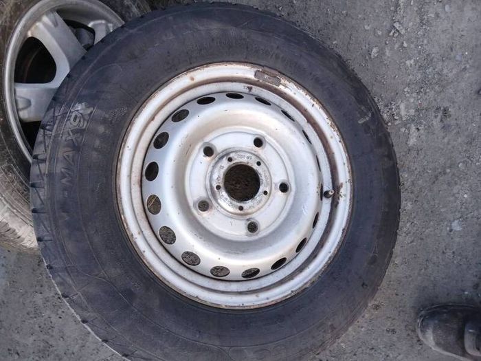 Ford 215/65-15 Wheels