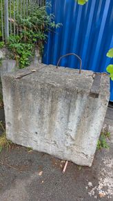 Concrete counterweight/ anchor block