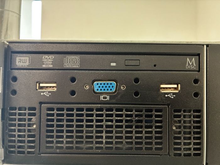 HPE ProLiant DL380 Gen9 Server | 2x Intel Xeon 6-Core | 224GB RAM | 4.4TB Total SAS Storage