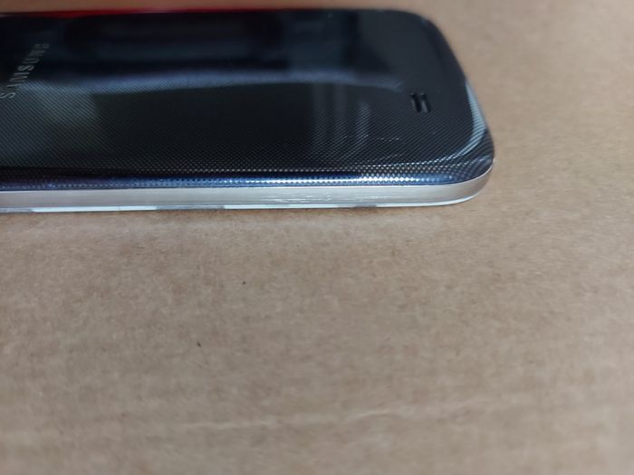 Samsung Galaxy S4, Model GT-19406, 16GB, working great and in excellent condition