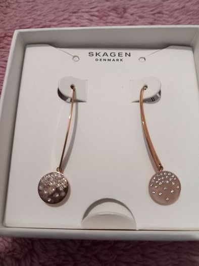 Brand New Rose Gold Drop Earrings