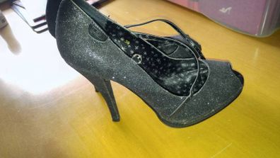 Red or Dead peep toe shoes