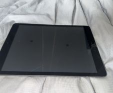 ipad 7th generation gray