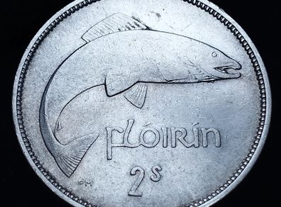 #779 - Ireland - 1934 - Florin - Silver - Scratches - KM.7